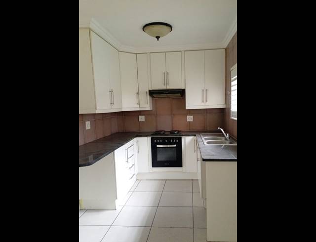 3 BEDROOM FREESTANDING TO LET IN NOORDRAND